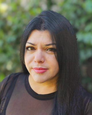 Photo of Shyda Massih, Marriage & Family Therapist, LMFT