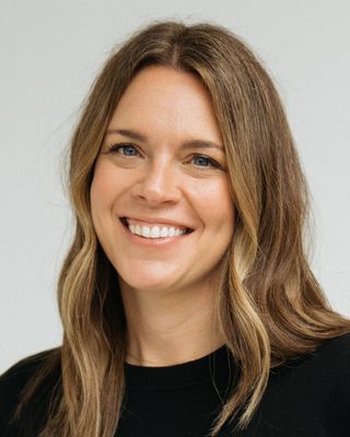 Photo of Lauren Dobbs, Psychologist in New York