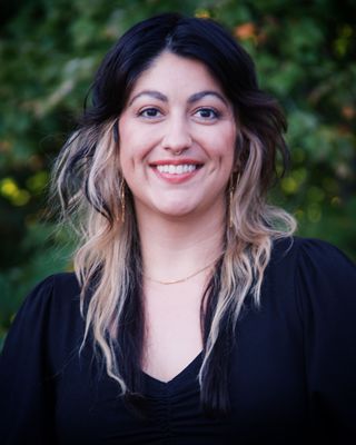 Photo of Yvonne Cordoba, MSW, LICSW, Clinical Social Work/Therapist