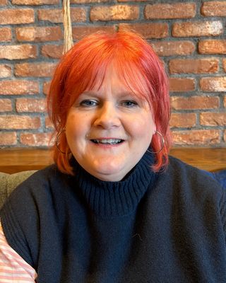 Photo of Dr Rachael Jones, Psychologist, DCounsPsych, HCPC - Couns. Psych.