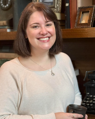 Photo of Samantha Dunn, Clinical Social Work/Therapist