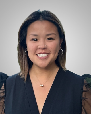 Photo of Elizabeth Ngo, Marriage & Family Therapist, LMFT