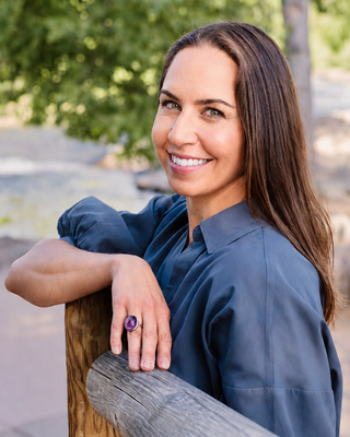 Photo of Tanji Wendorff - Tanji Wendorff-EMDR·Trauma·Codependency·Therapist, Licensed Professional Counselor Candidate, MA, LPCC