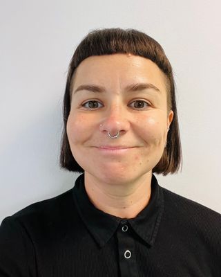 Photo of Dr Tash Walker, Psychologist, PsychD, HCPC - Clin. Psych.