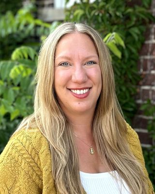 Photo of Kendra Wassink - Kendra Wassink - Virtual Trauma and Sex Therapy , Registered Social Worker, MSW, RSW