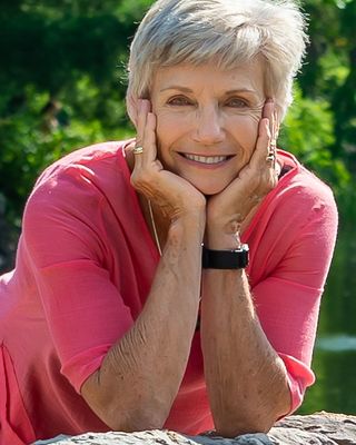 Photo of Cindi Bates, Registered Psychotherapist, MEd, MA, RP