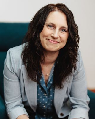 Photo of Alicia Jones, Clinical Social Work Associate, CSWA