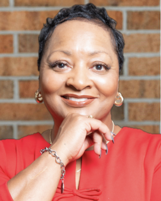 Photo of Nadine Battles, Counselor, MA, LLPC, CAADC