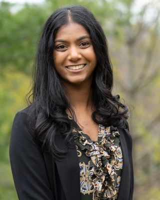 Photo of Varshini Skantharajah, Registered Psychotherapist, MEd, RP