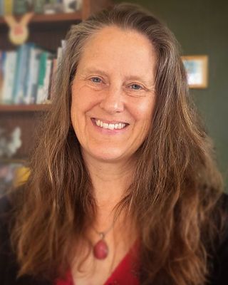 Photo of Victoria Foulger, Counsellor, BPhil, MEd, RCT