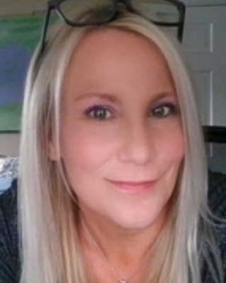Photo of Lisa Thommen, Licensed Clinical Professional Counselor, LPC