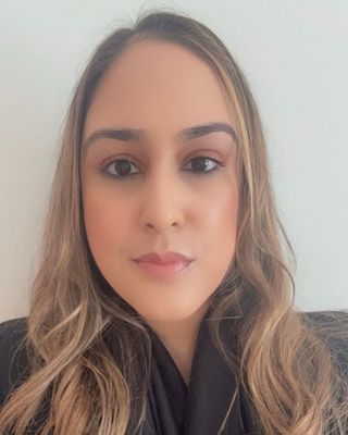 Photo of Zobia Chowdhary, Psychotherapist, MBABCP
