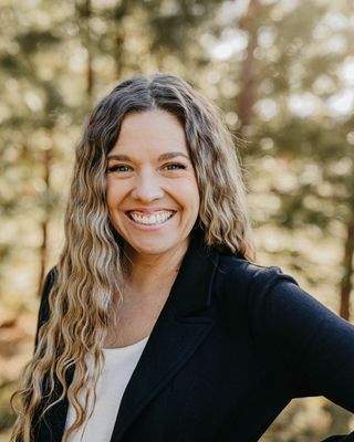 Photo of Kellie Perkins, Marriage & Family Therapist Associate, MA, AMFT