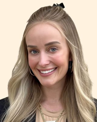 Photo of Alyssa Strazzulla, Psychiatric Nurse Practitioner, MSN, PMHNPBC