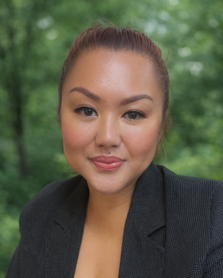 Photo of Laarni Villanueva, Marriage & Family Therapist Associate, LMFTA, MS