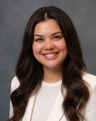Photo of Dhavina Rondaris, Marriage & Family Therapist Associate