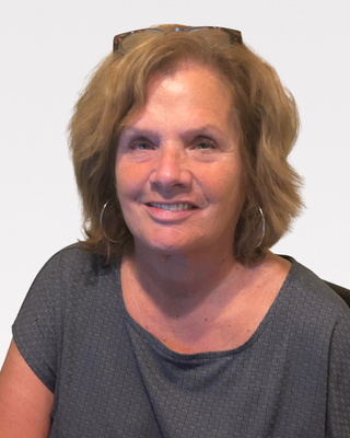 Photo of Elizabeth Golden, Licensed Professional Counselor, LPC