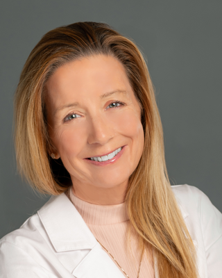 Photo of Kellie Ross, Psychiatric Nurse Practitioner, MSN, APRN, PMHNPBC