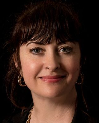 Photo of Amanda Stewart