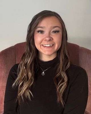 Photo of Alexsis Allred, Social Worker, CSW