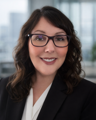 Photo of Jillian Salmons, Licensed Independent Social Worker, LISW-S, MSW