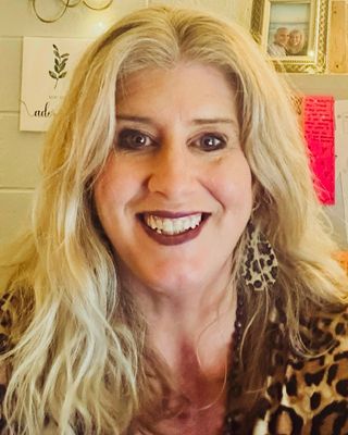 Photo of Natalie Davis Guetarni, Licensed Professional Counselor, LPC