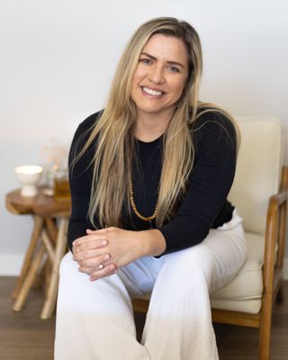 Photo of Orian Markham, Marriage & Family Therapist, MA, LMFT