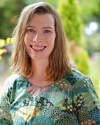 Photo of Cleo Stevenson, Psychotherapist, MPsych, ACA-L2