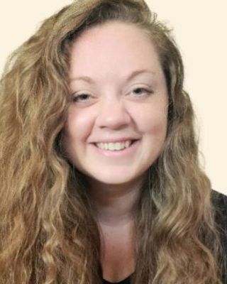 Photo of Lindsey Maurer, Clinical Social Work/Therapist, LICSW