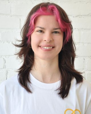Photo of Lara Williston, Registered Psychotherapist, MACP, BSc