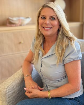 Photo of Nicolle Cheatham, Associate Professional Clinical Counselor, MA, APCC