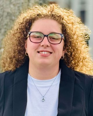 Photo of Kelly Karydis, Pre-Licensed Professional, MHC-I