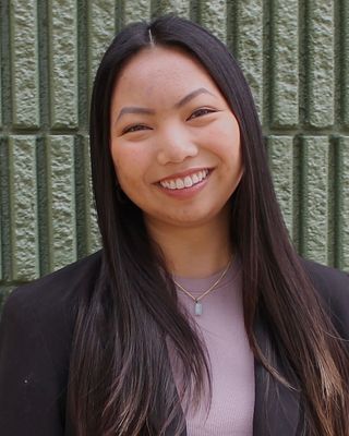 Photo of Linh-Ly Vinh, Licensed Professional Counselor Associate in Houston, TX