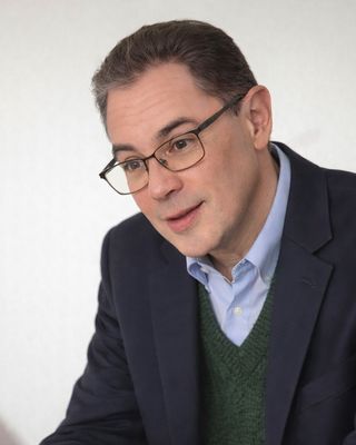 Photo of Dr. David L. Lopez - Dr. David L. Lopez / Penn Affiliated, Psychiatrist, MD, LFAPA, DFAACAP, Penn, Faculty