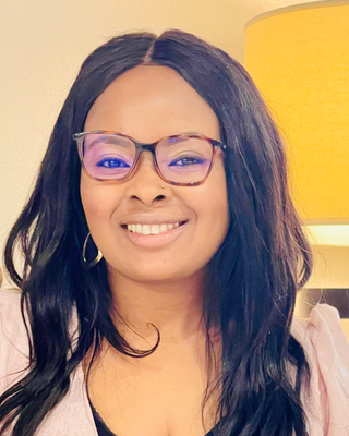 Photo of Careen Tetuh, Psychiatric Nurse Practitioner, PMHNP