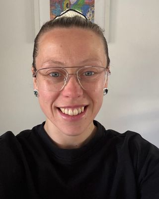 Photo of Ruth Lamb, Psychotherapist, MA, MBACP