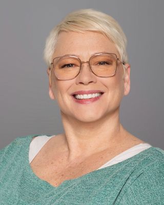 Photo of Rachel Anne Urquhart, Registered Psychotherapist (Qualifying)