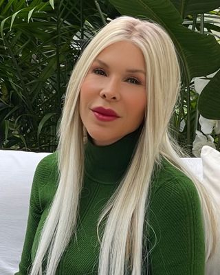 Photo of Dr. Shawna Freshwater - Dr. Shawna Freshwater , Psychologist, MS, PhD, Doctor, Analyst