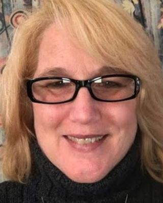 Photo of Liisa Heard, Clinical Social Work/Therapist