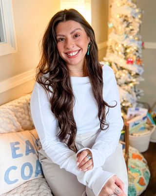 Photo of Liza Dennis, Pre-Licensed Professional, MA