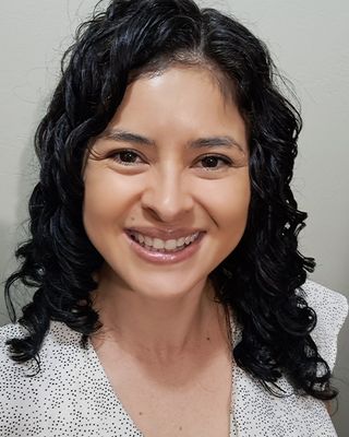 Foto de Cinthia Carvajal Alemán, Psicoterapeuta, Maestría