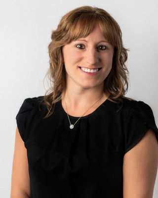 Photo of Nicole Flynn, Licensed Mental Health Counselor, LMHC