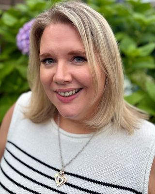 Photo of Jayne Scott, Counsellor, MBACP
