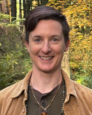 Photo of Bex Foresman, Clinical Social Work/Therapist, LSWAIC