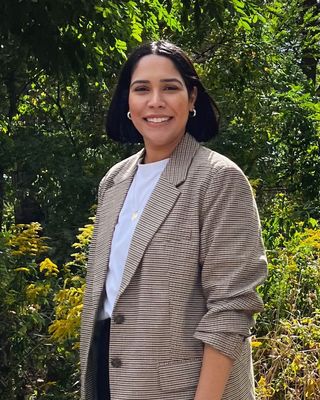 Photo of Shabnam Chahal, Registered Psychotherapist, MACP, BA