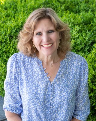Photo of AuraLee J Loveland, Clinical Social Work/Therapist, LCSW