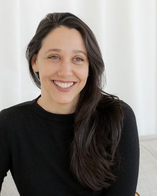 Photo of Daina Zweig, Registered Social Worker, MSW, RSW