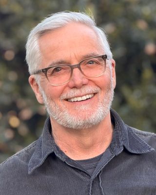 Photo of Stephen Holland, Psychologist, PsyD