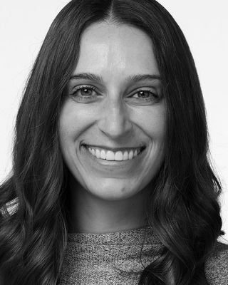 Photo of Erinn Tempelis, Physician Assistant, PA-C