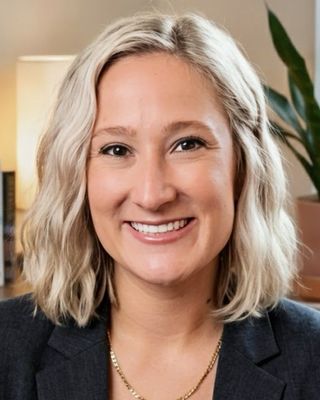 Photo of Arianna Poteres, Clinical Social Work/Therapist, LCSW